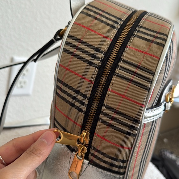 Burberry backpack - Picture 5 of 8